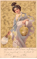 Illustrateur - N°91731 - Jeune Femme En Kimono Portant Un éventail Et Un Lampion - Sonstige & Ohne Zuordnung