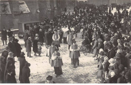 51 - N°91409 - REIMS - Une Procession Religieuse, Avec Des Prêtres - Carte Photo - Reims