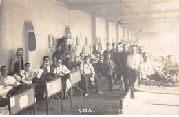 Militaire - N°91300 - Dortoir D'un Hôpital Avec Des Militaires Blessés - Carte Photo à Localiser - Sonstige & Ohne Zuordnung