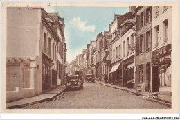 CAR-AAAP8-59-0563 - AVESNES SUR HELPE - La Grande Rue - Cafe - Carte Vendue En L'etat - Avesnes Sur Helpe