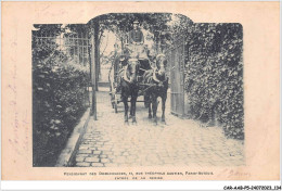 CAR-AABP5-75-0385 - PARIS XVI - Pensionnant Des Dominicaines - Entree De La Remise - Attelage - Paris (16)