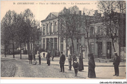 CAR-AADP11-92-0946 - COURBEVOIE - Place De L'hotel De Ville - Le Commissariat - Courbevoie