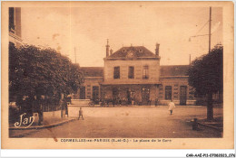 CAR-AAEP11-95-1070 - CORMEILLES-EN-PARASIS - La Place De La Gare - Cormeilles En Parisis