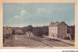 CAR-AAEP9-86-0910 - LA TRIMOUILLE - La Gare  - La Trimouille