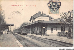 CAR-AAEP7-77-0686 - COULOMMIERS - La Gare - Train - Carte Pliee, Vendue En L'etat - Coulommiers