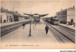 CAR-AAEP7-77-0646 - MONTEREAU - Interieur De La Gare - Train - Montereau