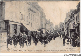 CAR-AAFP7-75-0617 - La Guerre 1914-1915 - Région De SOISSONS - Régiment D'infanterie Se Rendant Sur Le Front - Other & Unclassified