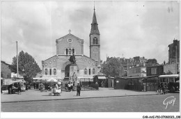 CAR-AAIP10-94-0962 - CHARENTON LE PONT - La Place Et L'eglise  - Charenton Le Pont