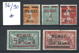 MEMEL YT N° 86 / 90  Avec Charnière - Neufs