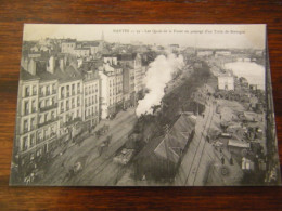 CPA - Nantes (44) - Les Quais De La Fosse Au Passage D'un Train De Bretagne - 1910 - SUP (HV 40) - Nantes