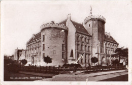 ANGOULEME ( 16 ) - Hôtel De Ville - Angouleme