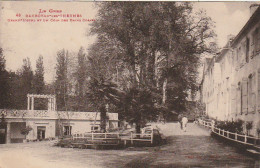 MO 23 -(32) BARBOTAN LES THERMES - GRAND HOTEL ET UN COIN DES BAINS CLAIRS  - 2 SCANS - Barbotan