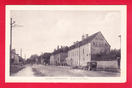 F-21-Gevrey Chambertin-03A22  L'entrée, Côté Dijon, Vieille Voiture, Cpa BE - Gevrey Chambertin