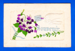 Brodee-226A55  SOUVENIR, Hirondelle Qui Porte Une Enveloppe Dans Son Bec, Bouquet De Violettes - Brodées