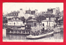 F-56-Lorient-24P204  Le Bâteau De Port Louis à Quai, Animation, Cpa BE - Lorient