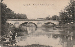 MO 26-(32)  AUCH - PONT DE LA TREILLE ET BORDS DU GERS - LAVANDIERES - 2 SCANS - Auch