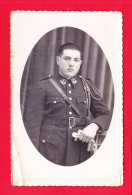 Milit-525Ph61  Carte Photo, Un Militaire, Photographe Toul, Col N° 8 - Sonstige & Ohne Zuordnung