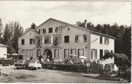 NE 1-(32)  BARBOTAN LES THERMES - " LA ROSERAIE HOTEL "- VOITURES : 2 CV , CITROEN AMI 6 .. , - 2 SCANS - Barbotan