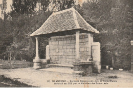 BRANTOME -24- Reposoir Renaissance Dans Le Jardin Public Retauré En 1913 Par Le Ministère Des Beaux Arts. - Brantome