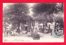 F-77-Avon-01Ph124  Jardin De L'hôtel Des Chasses, Animation, Cpa  - Avon