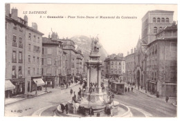 GRENOBLE - Place Notre Dame Et Monument Du Centenaire (carte Animée) - Grenoble