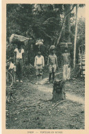 NE 16- GABON - PORTEURS EN VOYAGE  - 2 SCANS - Gabon