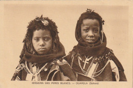 NE 18 - MISSIONS DES PERES BLANCS - OUARGLA ( SAHARA) - ENFANTS  - 2 SCANS - Missioni