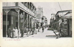 NE 20- EGYPTE - SUEZ - RUE KOMAR - ANIMATION -  COMMERCES : EPICERIE , BAZAR CHINOIS - 2 SCANS - Sues