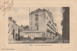 OP 4-(03) VICHY - LES GRANDS HOTELS SUR LE PARC - 2 SCANS - Vichy