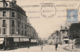 OP 20-(12) RODEZ - RUE DE BETEILLE ET PLACE D' ARMES - CAFE DES COLONNES - 2 SCANS - Rodez