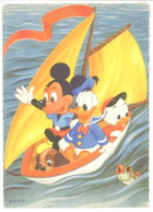 Cpsm Walt Disney - Mickey, Donald Dans Bateau / Voilier    (ILL) - Other & Unclassified
