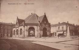 PE 9-(17) MONTENDRE - PLACE DES HALLES - 2 SCANS - Montendre