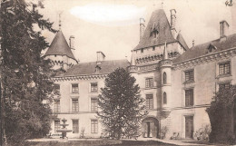 VERTEUIL : CHATEAU - COUR D'HONNEUR - Autres & Non Classés