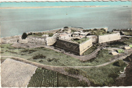 PE 11-(17) LA FLOTTE - ILE DE RE - FORT LA PREE - COLONIE DE VACANCES DES ECOLES PUBLIQUES DE L' EURE - 2 SCANS  - Ile De Ré