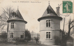 PE 13-(19) POMPADOUR - ENTREE DES HARAS - 2 SCANS - Other & Unclassified