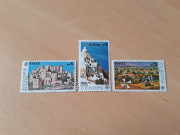 TIMBRES   GRECE   ANNEE    1977   N  1242  A  1244   COTE  2,00  EUROS   NEUFS  LUXE** - Neufs