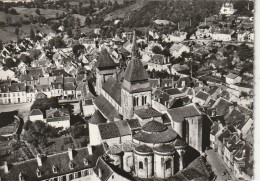 PE 24 -(23) CHAMBON SUR VOUEIZE - L' EGLISE - VUE AERIENNE - 2 SCANS - Chambon Sur Voueize