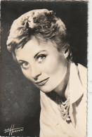 PE 26 - MICHELE MORGAN - CINEMA - PORTRAIT STUDIO HARCOURT - 2 SCANS - Artistas