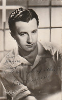 PE 26 - ANDRE DASSARY - CHANTEUR - PORTRAIT STUDIO CARLET AINE - AUTOGRAPHE  DEDICACE- 2 SCANS - Sänger Und Musikanten