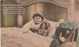 OP Nw29- LE RETOUR DU PERMISSIONNAIRE - ENFANT SOLDAT AVEC POUPEE AU LIT - 2 SCANS - Patriottisch