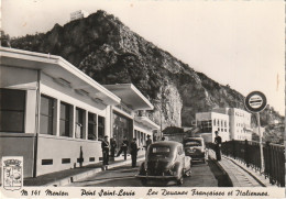 OP Nw31-(06) MENTON - PONT SAINT LOUIS - LES DOUANES FRANCAISE ET ITALIENNES - AUTOMOBILES : RENAULT 4 CV- 2 SCANS - Menton