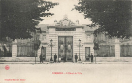 SOISSONS : L'HOTEL DE VILLE - Soissons