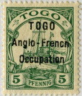 !!! TOGO : N°32 SURCHARGE TYPE I NEUF CHARNIERE PROPRE. PLUSIEURS SIGNATURES, DONT CALVES - Nuevos