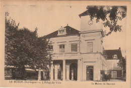 QU 1- (24) LE BUGUE - L' HOTEL DE VILLE - LA MAISON DU SOUVENIR  - 2 SCANS - Autres & Non Classés