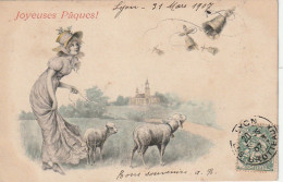 QU 7- " JOYEUSES PAQUES " - VIENNOISE - FEMME AUX CHAMPS AVEC MOUTONS - CLOCHES  - 2 SCANS - Ostern