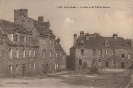 QU 13-(29) LOCRONAN - LA PLACE ET LES VIEILLES MAISONS - 2 SCANS - Locronan