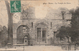 QU 14-(30) NIMES - LE TEMPLE DE DIANE - 2 SCANS  - Nîmes