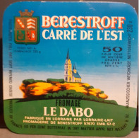 ÉTIQUETTE FROMAGE LE DABO . BENESTROFF . CARRE DE L' EST - Kaas