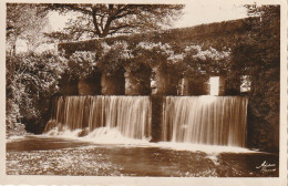 RE 4-(35) LIFFRE - LE PONT ROMAIN DES ETANGS DE CHEVRE - COTE NORD - 2 SCANS - Other & Unclassified