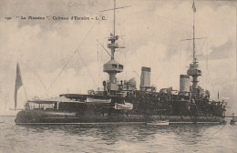 RE 11- MARINE DE GUERRE - " LE MASSENA " CUIRASSE D' ESCADRE - 2 SCANS - Warships